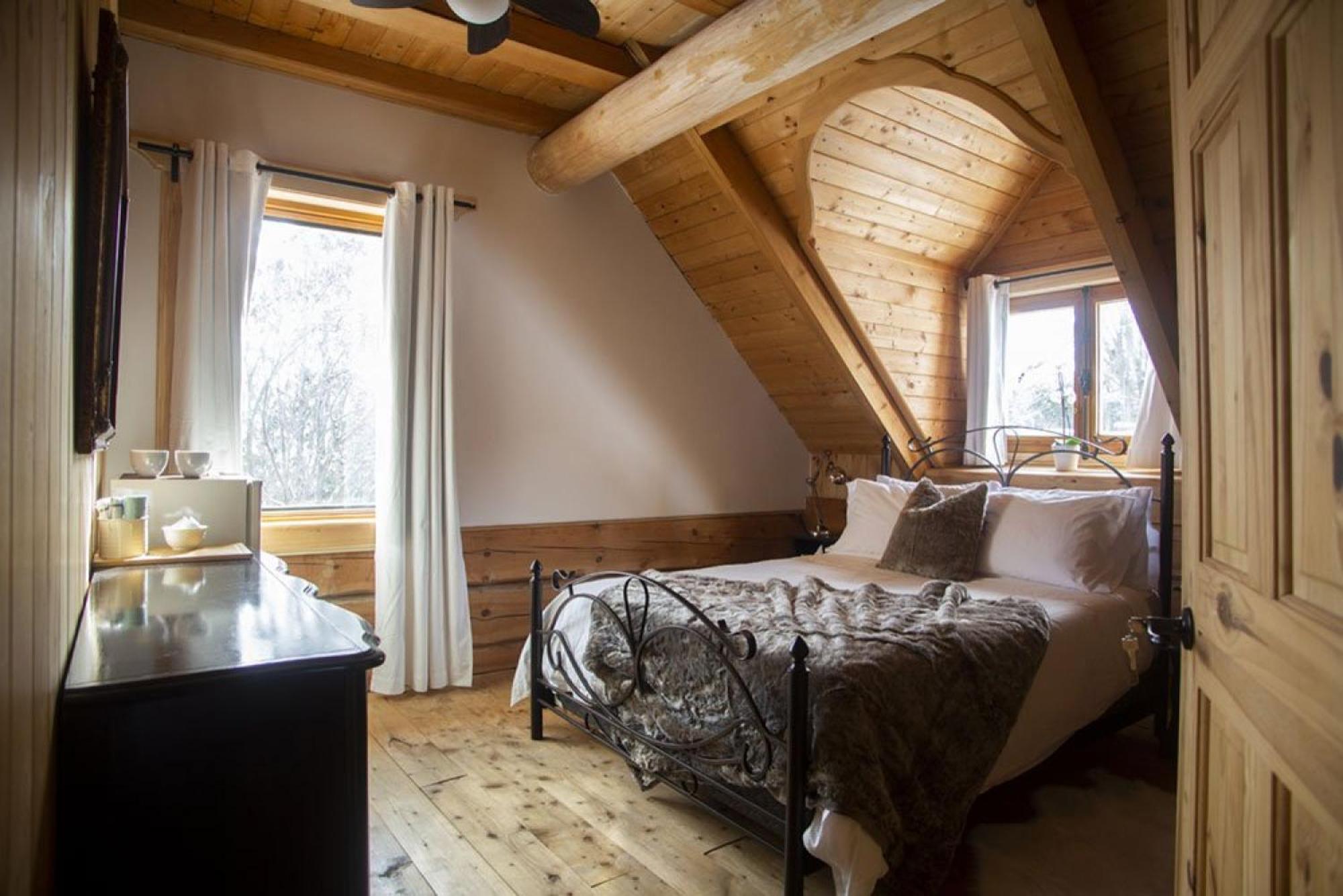Hebergement "La Maison En Bois Rond" Sainte-Marie Oda fotoğraf